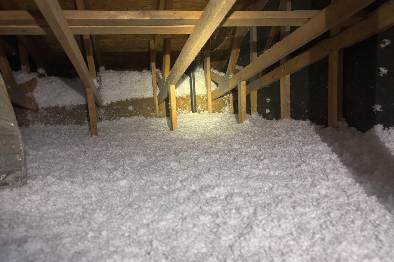 Blown-in insulation in Redding, CA